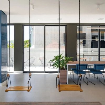 Studio Residencial com 23m², 1 quarto, 1 garagem, no bairro Carvoeira em Florianópolis