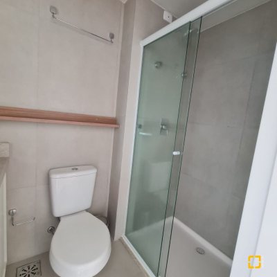 Studio Residencial com 23m², 1 quarto, 1 garagem, no bairro Carvoeira em Florianópolis