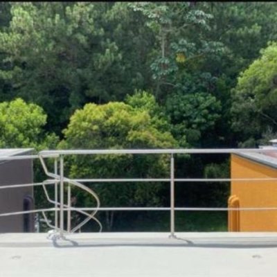Casa em Condomínio com 323m², 3 quartos (sendo 3 suítes), 4 garagens, no bairro Cacupé em Florianópolis
