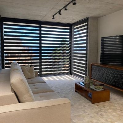 Casa em Condomínio com 323m², 3 quartos (sendo 3 suítes), 4 garagens, no bairro Cacupé em Florianópolis