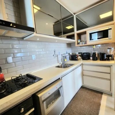 Apartamentos com 113m², 3 quartos (sendo 1 suíte), 2 garagens, no bairro João Paulo em Florianópolis