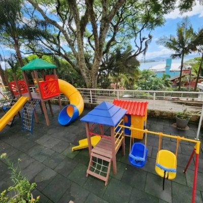 Apartamentos com 113m², 3 quartos (sendo 1 suíte), 2 garagens, no bairro João Paulo em Florianópolis