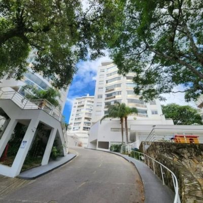 Apartamentos com 113m², 3 quartos (sendo 1 suíte), 2 garagens, no bairro João Paulo em Florianópolis