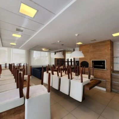 Apartamentos com 113m², 3 quartos (sendo 1 suíte), 2 garagens, no bairro João Paulo em Florianópolis