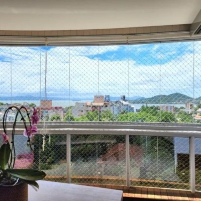 Apartamentos com 113m², 3 quartos (sendo 1 suíte), 2 garagens, no bairro João Paulo em Florianópolis
