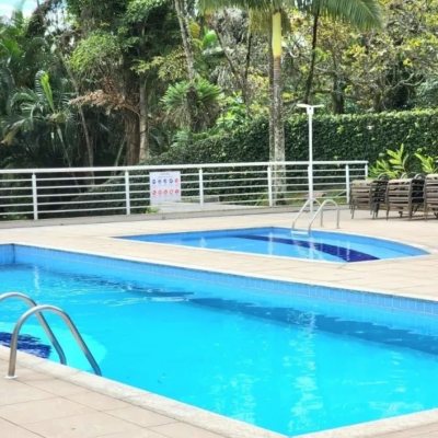 Apartamentos com 113m², 3 quartos (sendo 1 suíte), 2 garagens, no bairro João Paulo em Florianópolis