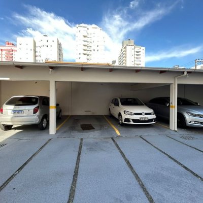 Apartamentos com 73m², 3 quartos, 1 garagem, no bairro Campinas em São José