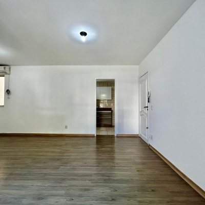 Apartamentos com 73m², 3 quartos, 1 garagem, no bairro Campinas em São José