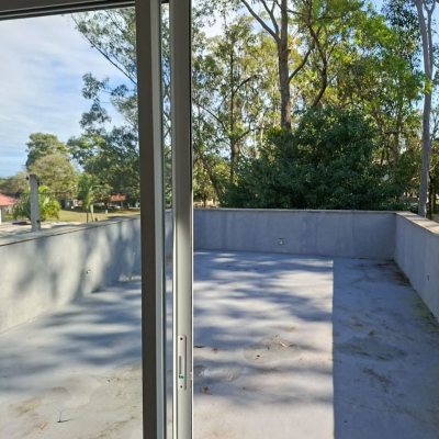 Casa Residencial com 190m², 2 quartos (sendo 2 suítes), 2 garagens, no bairro Ponta Das Canas em Floranópolis