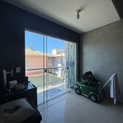 Apartamentos com 58m², 2 quartos (sendo 1 suíte), 1 garagem, no bairro Ingleses do Rio Vermelho em Florianópolis