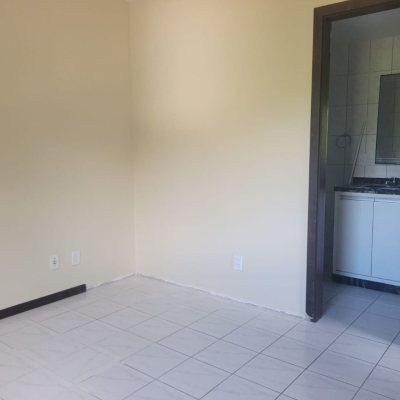 Apartamentos com 79m², 3 quartos (sendo 1 suíte), 1 garagem, no bairro Saco Grande em Florianópolis