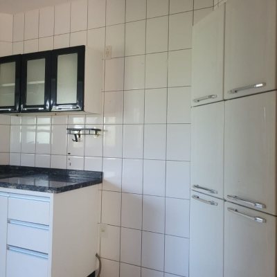 Apartamentos com 79m², 3 quartos (sendo 1 suíte), 1 garagem, no bairro Saco Grande em Florianópolis