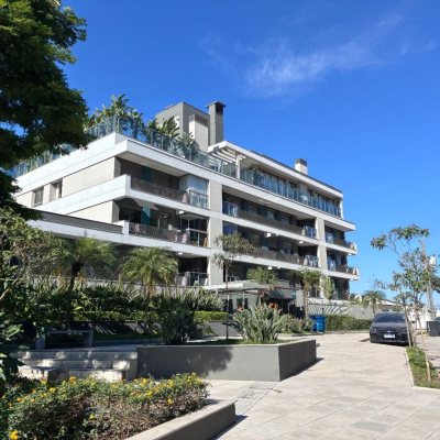 Apartamentos com 76m², 2 quartos (sendo 1 suíte), 1 garagem, no bairro Cacupé em Florianópolis