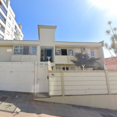 Terreno Comercial com 435m², no bairro Carvoeira em Florianópolis