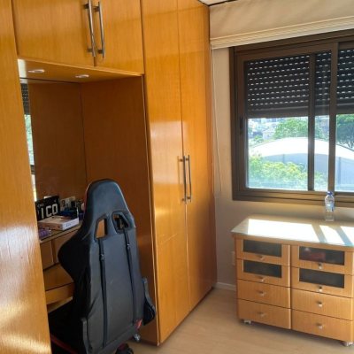 Cobertura com 327m², 5 quartos (sendo 2 suítes), 3 garagens, no bairro Trindade em Florianópolis