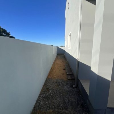 Sobrado Residencial com 108m², 3 quartos (sendo 1 suíte), 2 garagens, no bairro São João Do Rio Vermelho em Florianópolis