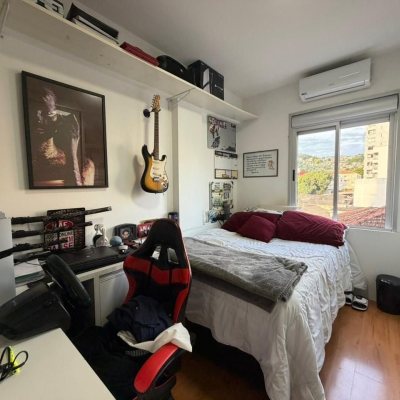 Apartamentos com 106m², 3 quartos (sendo 1 suíte), 1 garagem, no bairro Centro em Florianópolis