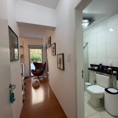 Apartamentos com 106m², 3 quartos (sendo 1 suíte), 1 garagem, no bairro Centro em Florianópolis