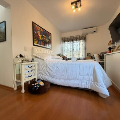Apartamentos com 106m², 3 quartos (sendo 1 suíte), 1 garagem, no bairro Centro em Florianópolis