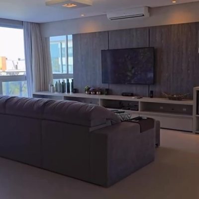 Apartamentos com 147m², 2 quartos (sendo 2 suítes), 2 garagens, no bairro Jurerê Internacional em Florianópolis