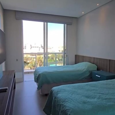 Apartamentos com 147m², 2 quartos (sendo 2 suítes), 2 garagens, no bairro Jurerê Internacional em Florianópolis