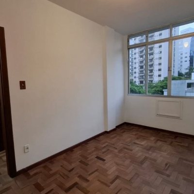 Apartamentos com 71m², 2 quartos, 1 garagem, no bairro Centro em Florianópolis