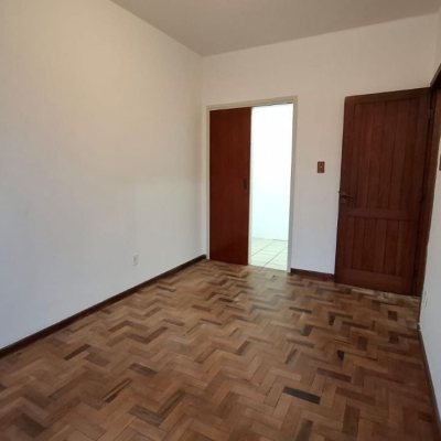 Apartamentos com 71m², 2 quartos, 1 garagem, no bairro Centro em Florianópolis