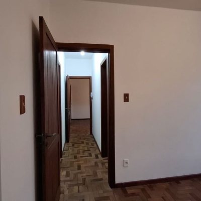 Apartamentos com 71m², 2 quartos, 1 garagem, no bairro Centro em Florianópolis