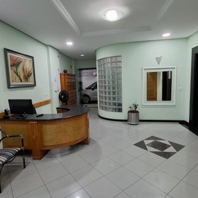 Apartamentos com 71m², 2 quartos, 1 garagem, no bairro Centro em Florianópolis