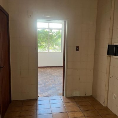 Apartamentos com 71m², 2 quartos, 1 garagem, no bairro Centro em Florianópolis