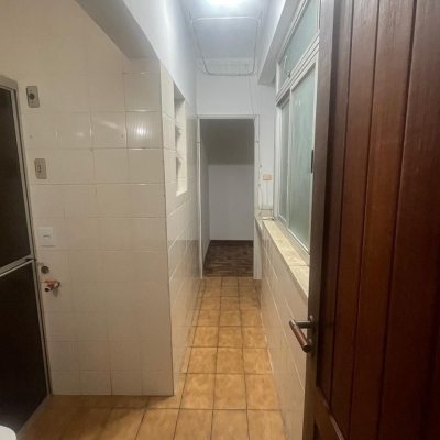 Apartamentos com 71m², 2 quartos, 1 garagem, no bairro Centro em Florianópolis