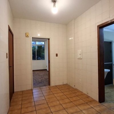 Apartamentos com 71m², 2 quartos, 1 garagem, no bairro Centro em Florianópolis