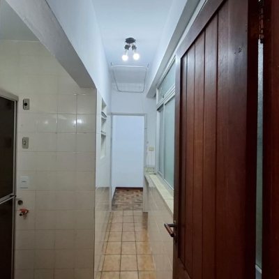 Apartamentos com 71m², 2 quartos, 1 garagem, no bairro Centro em Florianópolis