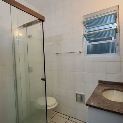 Apartamentos com 71m², 2 quartos, 1 garagem, no bairro Centro em Florianópolis