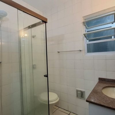 Apartamentos com 71m², 2 quartos, 1 garagem, no bairro Centro em Florianópolis