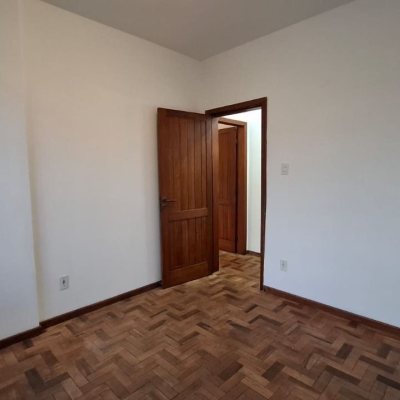 Apartamentos com 71m², 2 quartos, 1 garagem, no bairro Centro em Florianópolis