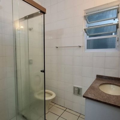 Apartamentos com 71m², 2 quartos, 1 garagem, no bairro Centro em Florianópolis