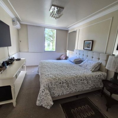 Apartamentos com 224m², 4 quartos (sendo 2 suítes), 2 garagens, no bairro Centro em Florianópolis
