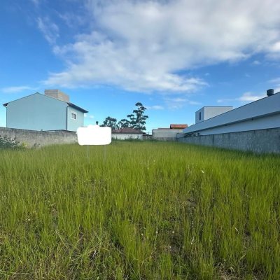 Terrenos Residenciais com 464m², no bairro São João Do Rio Vermelho em Florianópolis