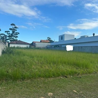 Terrenos Residenciais com 464m², no bairro São João Do Rio Vermelho em Florianópolis