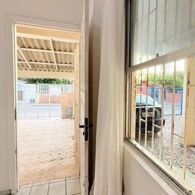 Sobrado Residencial com 76m², 4 quartos, 1 garagem, no bairro Ingleses do Rio Vermelho em Florianópolis
