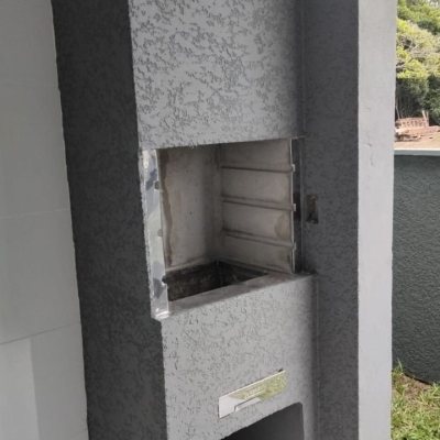 Casa Residencial com 93m², 3 quartos (sendo 1 suíte), 1 garagem, no bairro São João Do Rio Vermelho em Florianópolis
