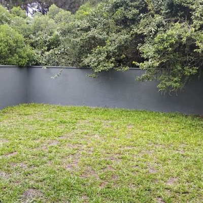Casa Residencial com 93m², 3 quartos (sendo 1 suíte), 1 garagem, no bairro São João Do Rio Vermelho em Florianópolis