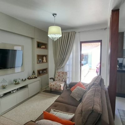 Casa Residencial com 158m², 3 quartos (sendo 1 suíte), 3 garagens, no bairro Nossa Senhora Do Rosário em São José
