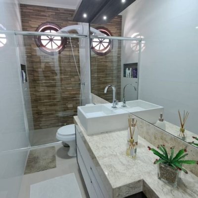 Casa Residencial com 158m², 3 quartos (sendo 1 suíte), 3 garagens, no bairro Nossa Senhora Do Rosário em São José
