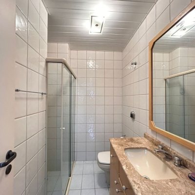 Apartamentos com 60m², 2 quartos (sendo 1 suíte), 1 garagem, no bairro Estreito em Florianópolis