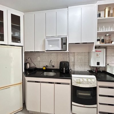 Apartamentos com 60m², 2 quartos (sendo 1 suíte), 1 garagem, no bairro Estreito em Florianópolis