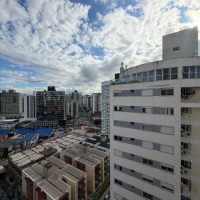Apartamentos com 101m², 3 quartos (sendo 1 suíte), 1 garagem, no bairro Campinas em São José