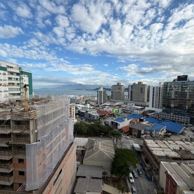 Apartamentos com 101m², 3 quartos (sendo 1 suíte), 1 garagem, no bairro Campinas em São José