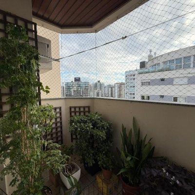 Apartamentos com 101m², 3 quartos (sendo 1 suíte), 1 garagem, no bairro Campinas em São José